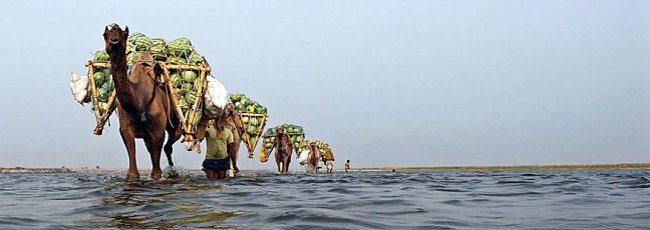 Caravane traversant le Gange