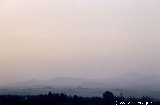 Montagnes entre Kerman et Yazd