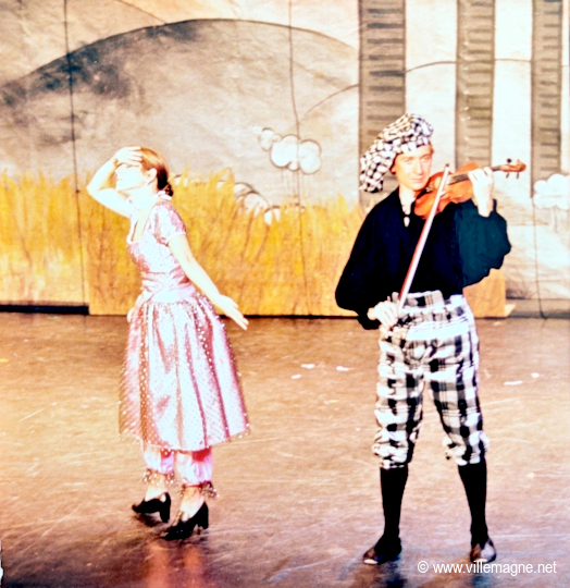 Dans le rôle d’Orphée - 'Orphée aux Enfers' - production de la troupe 'Oya Kephale', 1999