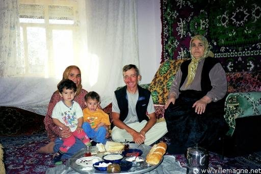 Dans le famille d’Osman, un Kurde de Bes Kardes - Turquie