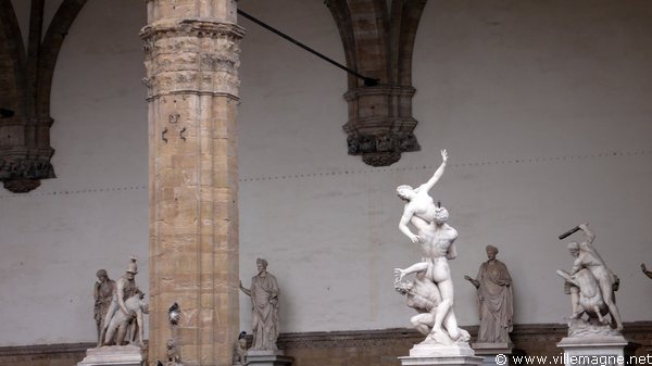 La loggia des Lansquenets à Florence