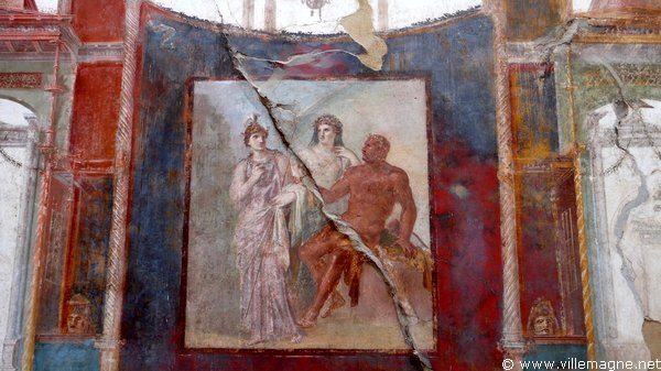 Peintures murales dans la maison des Augustaux à Herculanum