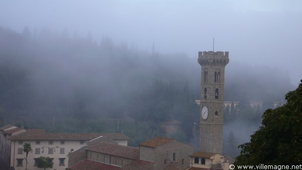 Village de Fiesole, sur une colline qui domine Florence - Le lieu où Boccace situa son <em>Décaméron</em>